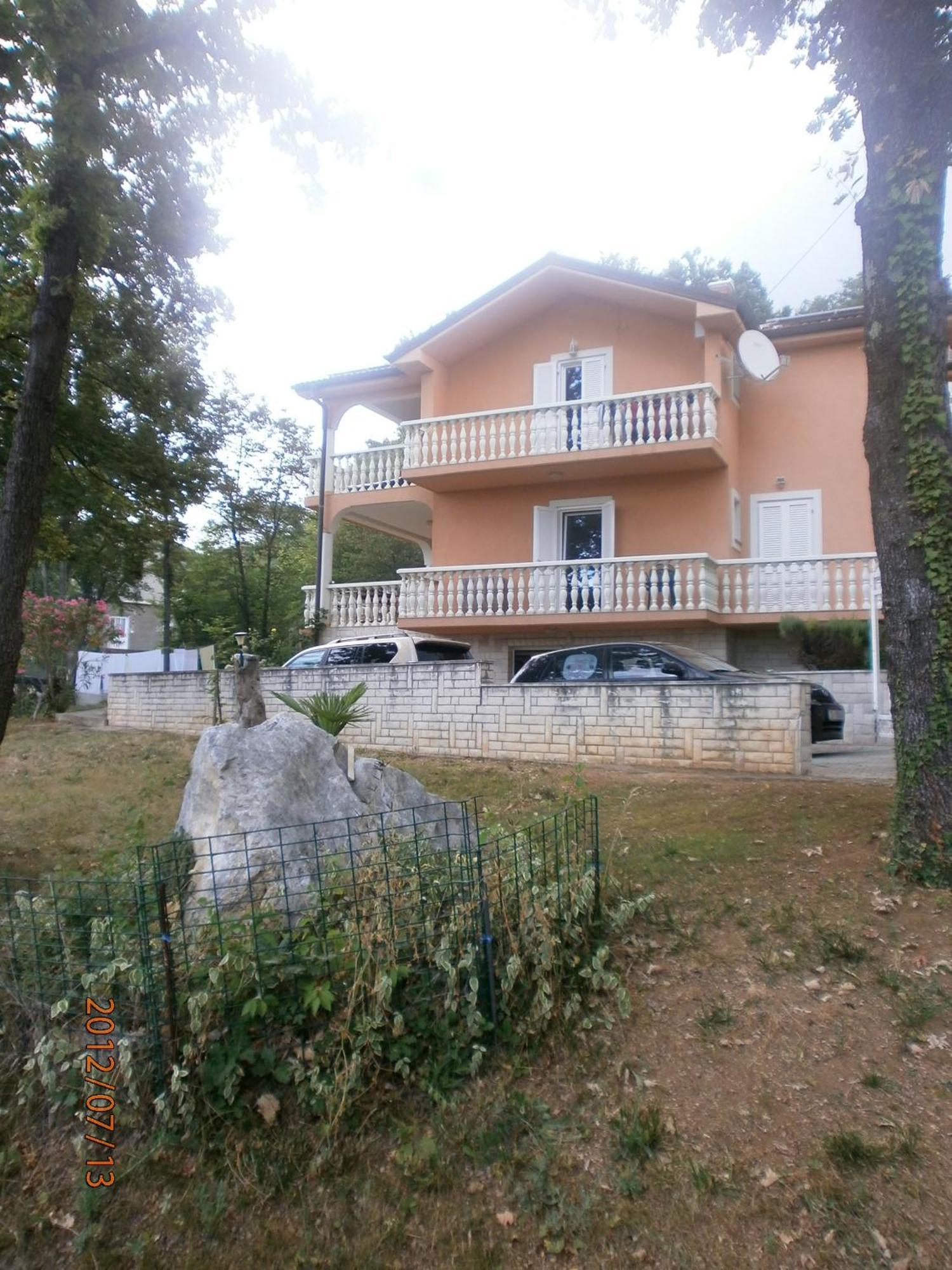 Apartments Viktorija Omišalj Εξωτερικό φωτογραφία