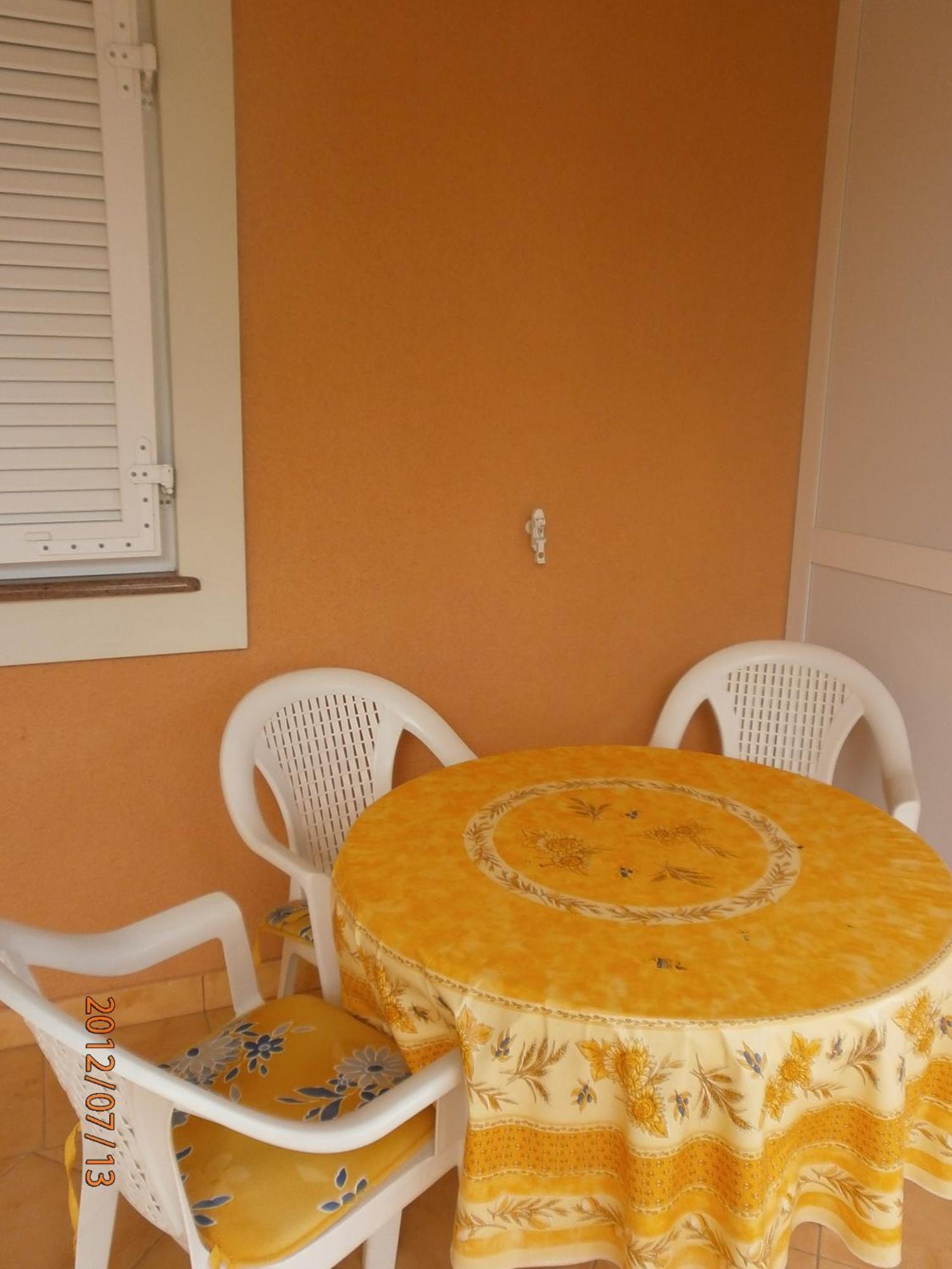 Apartments Viktorija Omišalj Εξωτερικό φωτογραφία